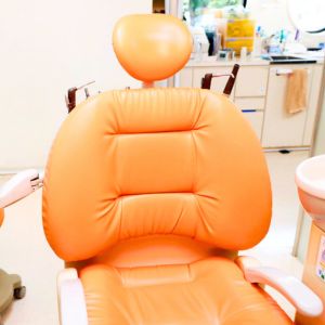 セラミックを装着して、審美歯科治療は完了